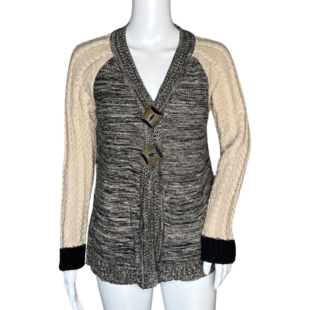 Willow Sweater Women Medium Gray Biege Buttons Neutral Minimalist Boho Lagenlook